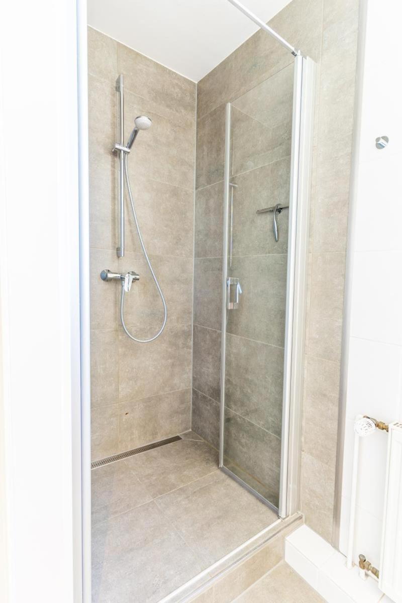 Scharbeutz 2- Zimmer- Luxus Apartment Mit Eigener Sauna Eksteriør billede